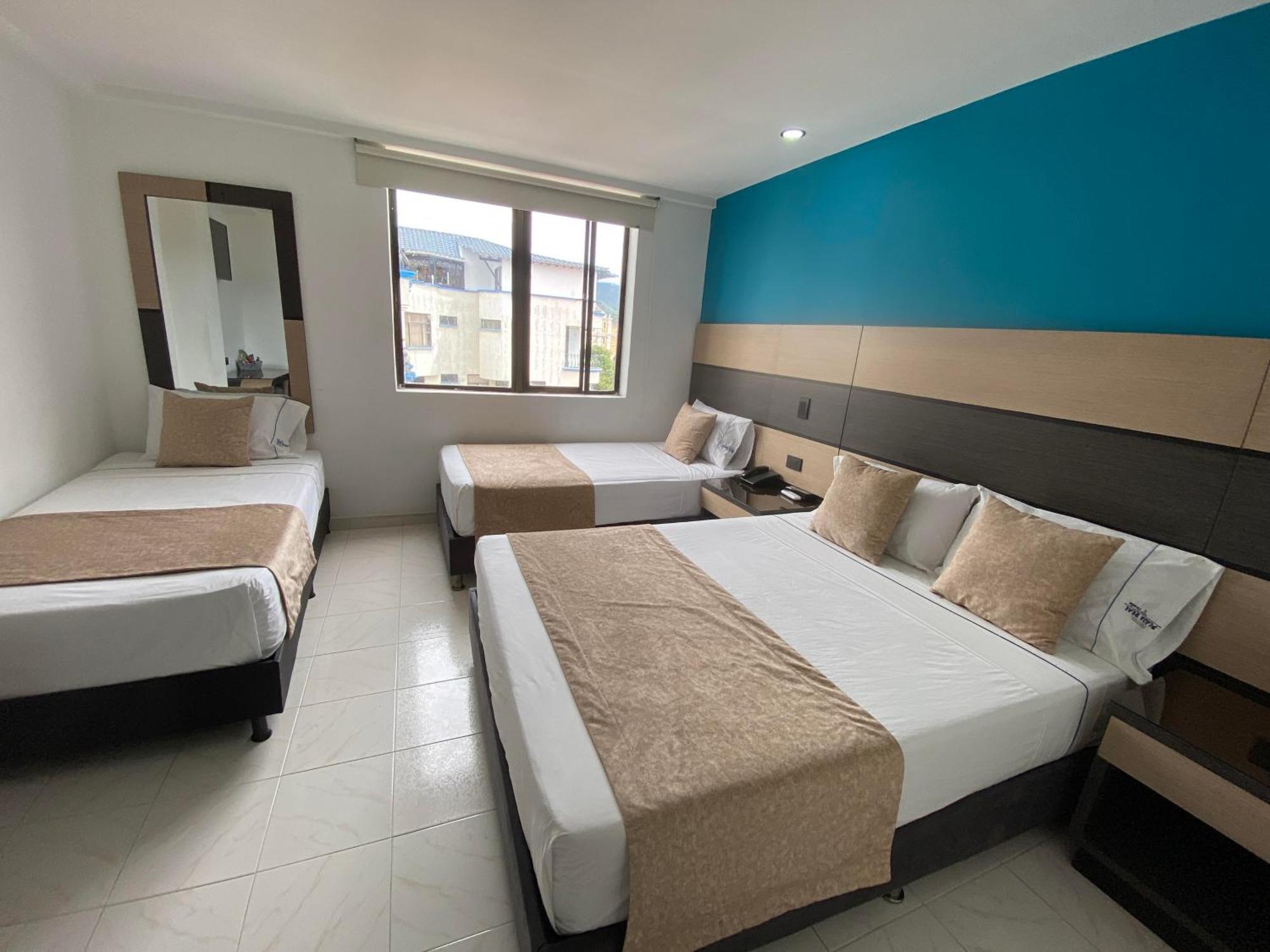 Hotel Plaza Real Ocana Exterior photo