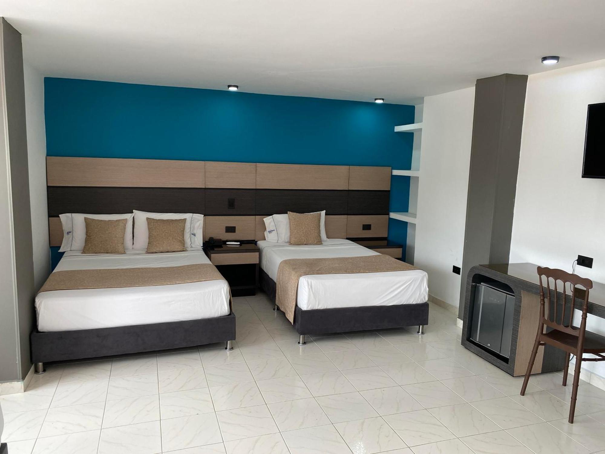 Hotel Plaza Real Ocana Exterior photo
