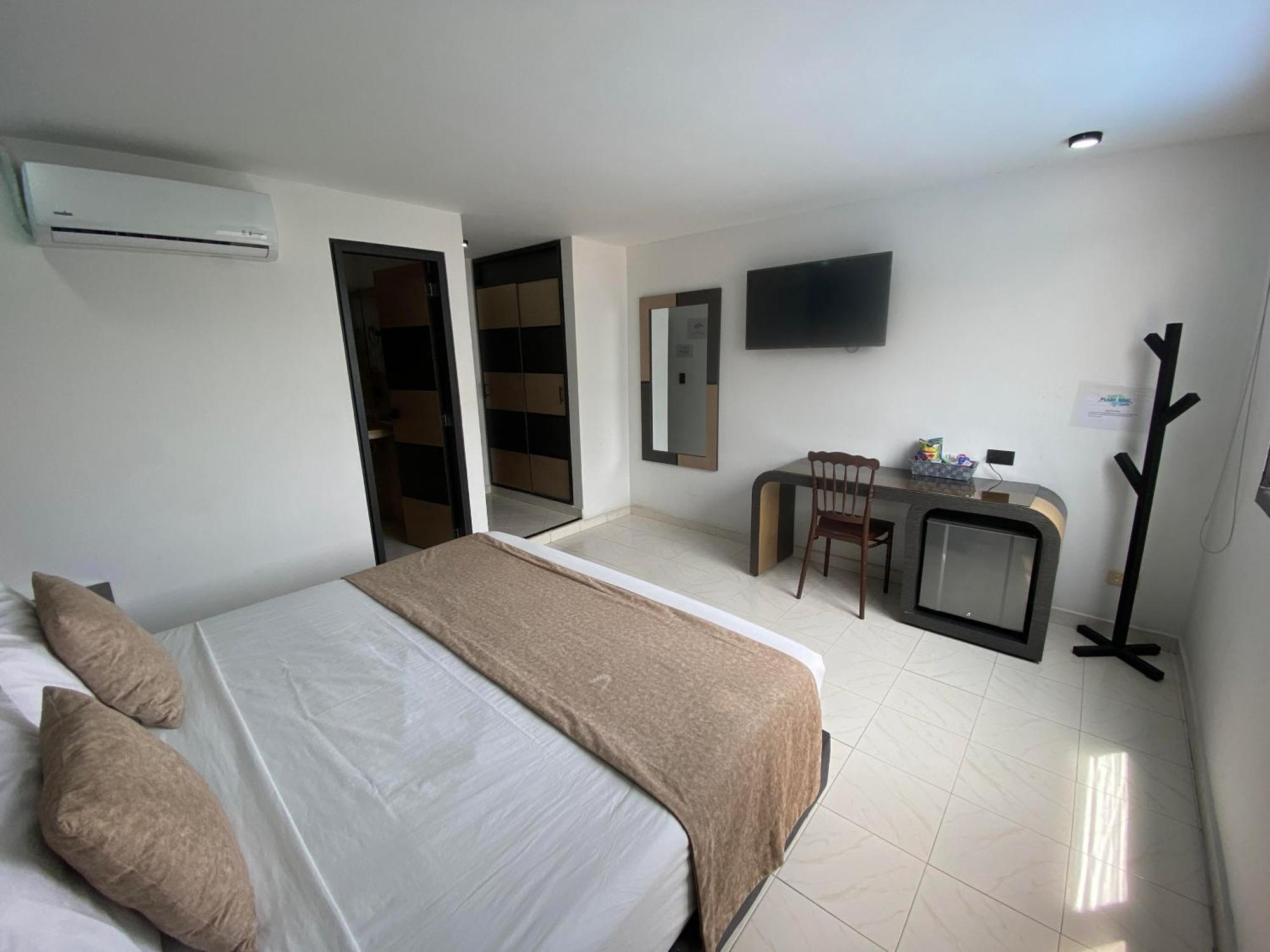 Hotel Plaza Real Ocana Exterior photo